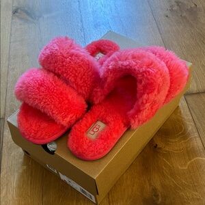 UGG Vibrant Pink Fluffy Slippers